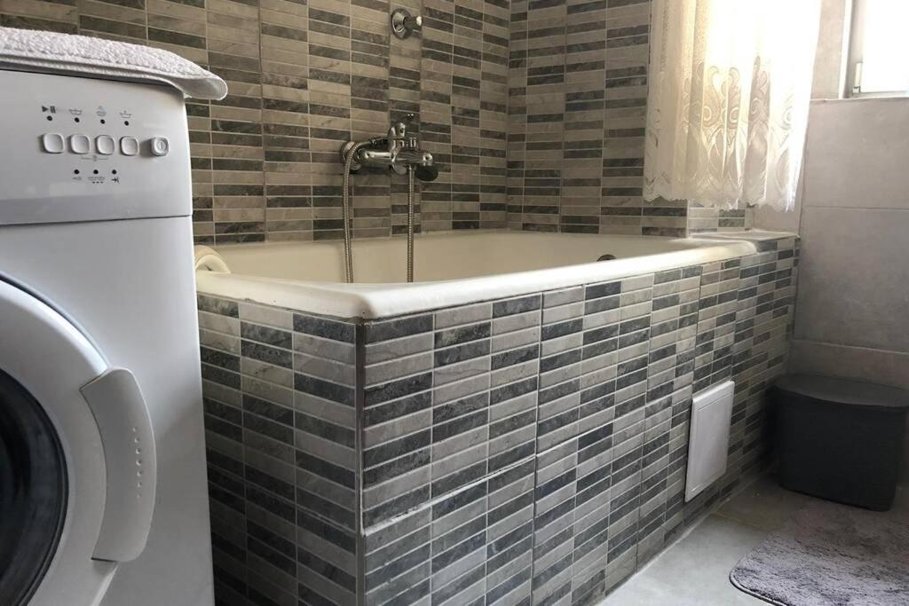 Apartman Kadic Senj Senj  Exterior photo